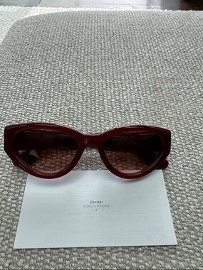 Chimi Burgundy Cat-Eye Sunglasses for Women